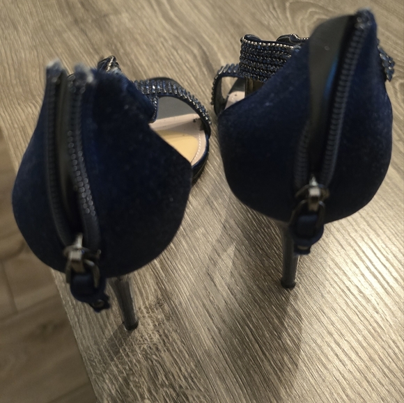 T-strap, jeweled Glint heels - Picture 3 of 4